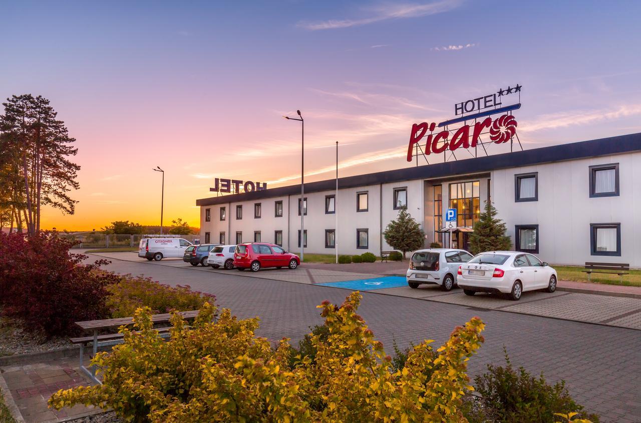 Hotel Picaro Stok Łagów Exterior foto